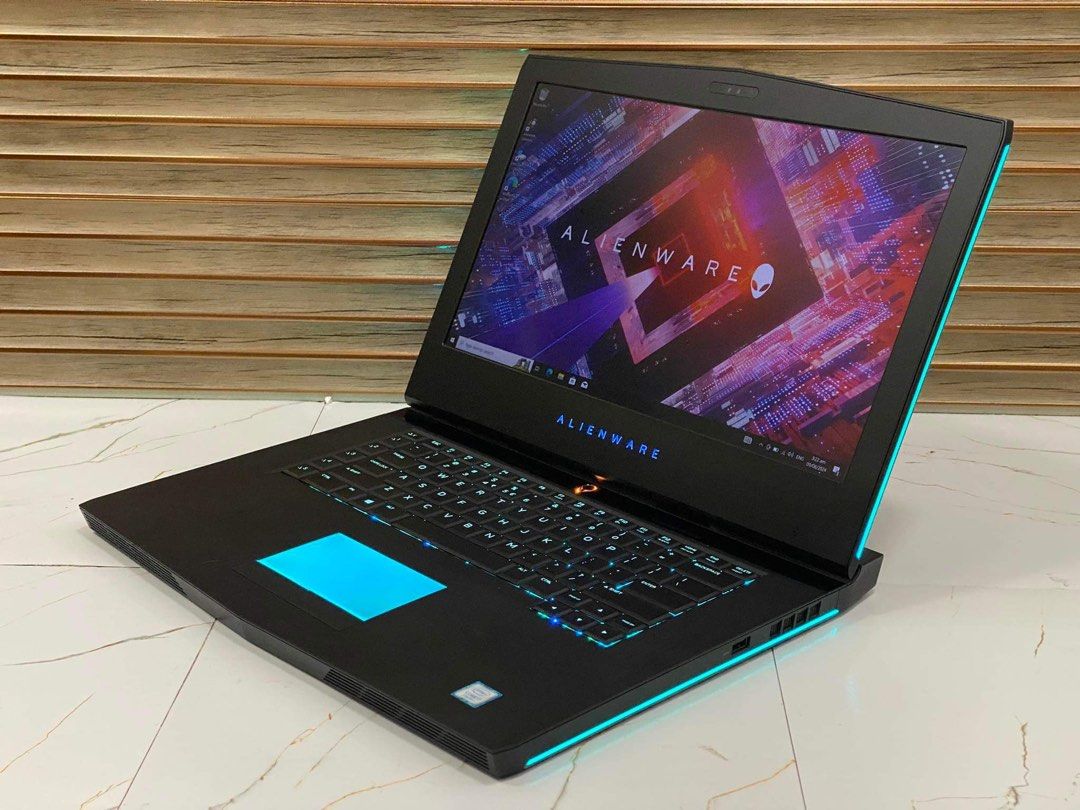 DELL ALIENWARE 15 R3 i7-7th Gen (Category: Laptops & Notebooks) located in Valenzuela. Submitted by dropcee (Listing ID 1322847595, Image 3). Description: DELL ALIENWARE 15 R3 i7-7th Gen 16GB RAM 512GB NvMe SSD 1TB HDD GTX 1060 6GB GDDR5 VRam✨ Quick specs: ▫️Windows 10 Pro 64bit ▫️Intel Core (TM) i7-7700HQ 8 CPUs 2.8GHz ▫️16GB RAM DDR4 3200Mhz ▫️512GB PCle NvMe SSD ▫️1TB HDD Flash storage ▫️Intel (R) UHD Graphics ▫️Nvidia GeForce GTX 1060 ▫️6GB G