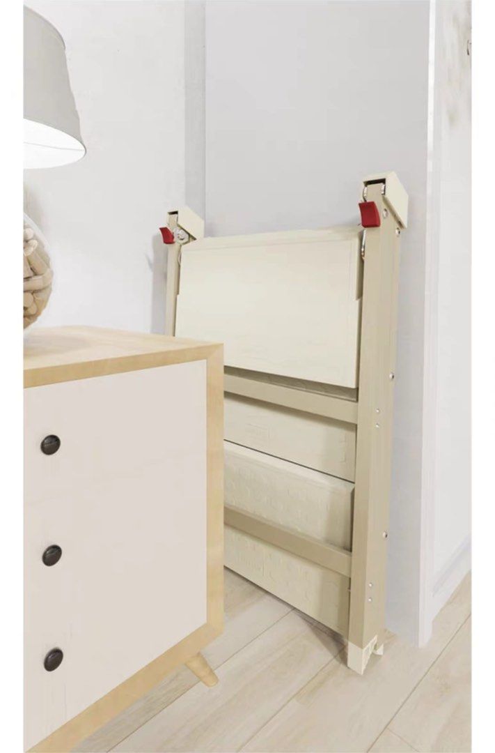 Folding ladder64885413168899113