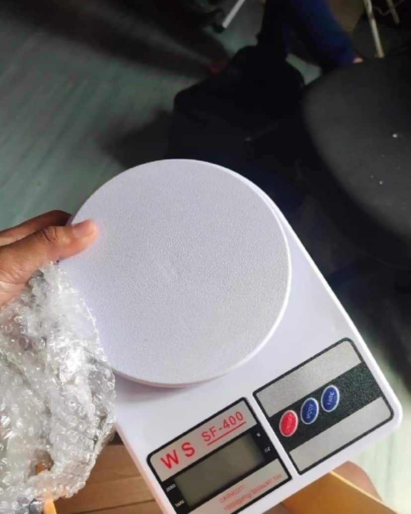 FOOD SCALE (Category: Health Monitors & Weighing Scales) located in Quezon City. Submitted by fconnie15407950 (Listing ID 1322791368, Image 1). Description: .