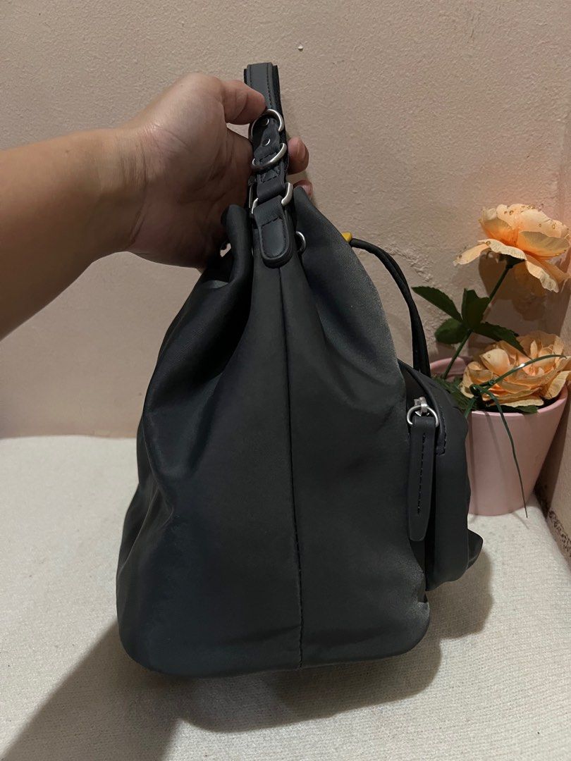 Gray Nylon Bucket Handbag (Category: Luxury Bags & Wallets) located in Manila. Submitted by online_sari_sari (Listing ID 1322891361, Image 3). Description: Excellent condition No sling.