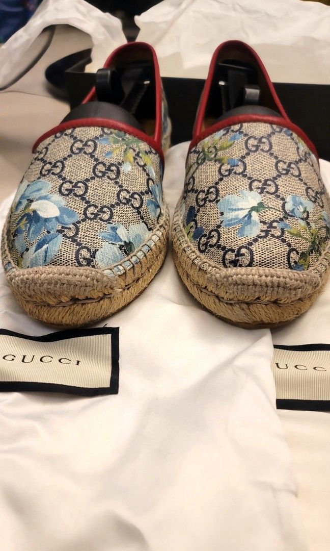 Gucci espadrilles blue blooms top