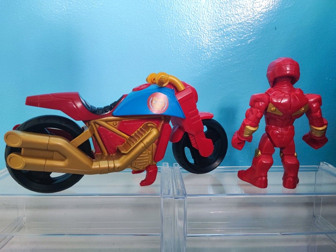 hasbro marvel superhero adventures 5 set (Category: Action & Battle Toys) located in Iloilo. Submitted by fj2015 (Listing ID 1322781872, Image 2). Description: hasbro marvel superhero adventures 5 set. set includes iron man, black panther and spiderman with their motorcycles. lightly used, complete w/o packaging..