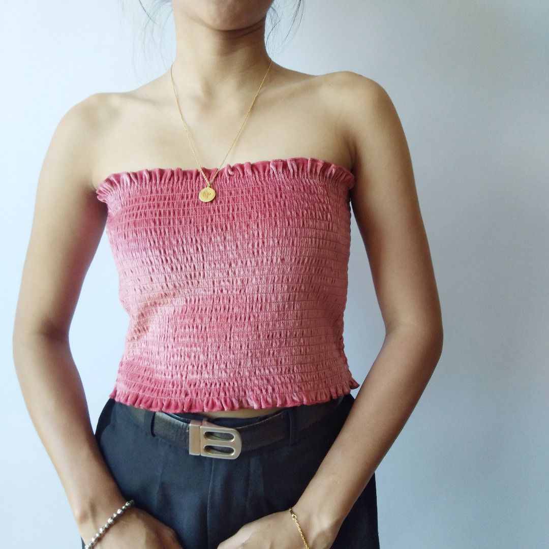 HOLLISTER TURKEY RED TUBE TOP Women s Fashion Tops Sleeveless on Carousell
