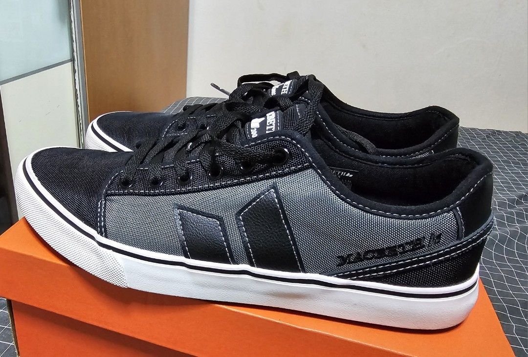 James black white Macbeth Men s Fashion Footwear Sneakers on Carousell