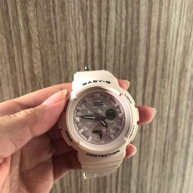 JUAL RUGI jam baby G original murah baby g pink digital ori preloved Barang Mewah Jam Tangan di Carousell