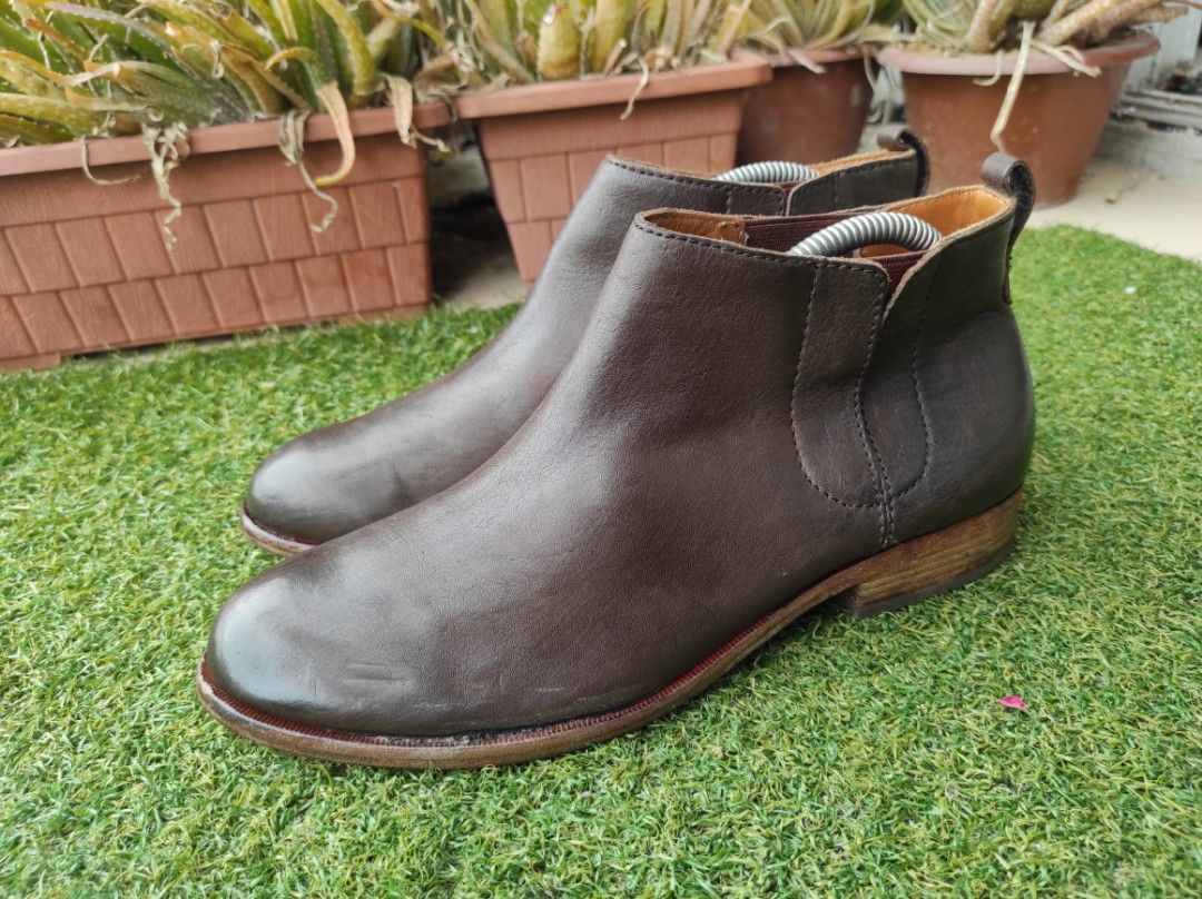Kork Ease Slip On Leather Chelsea Boots 6.5uk Men s Fashion Footwear Boots on Carousell