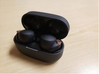 (Category: ) located in . Submitted by creamy_man (Listing ID 1322859202, Image 1). Description: .