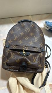 (Category: ) located in . Submitted by huiixshop (Listing ID 1322867658, Image 1). Description: .