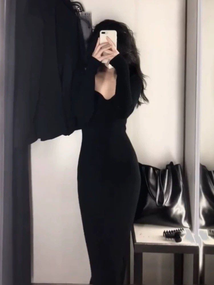 Po Black Bodycon Dress with Sleeves comfy low neckline ankle length classy elegant simple dress for