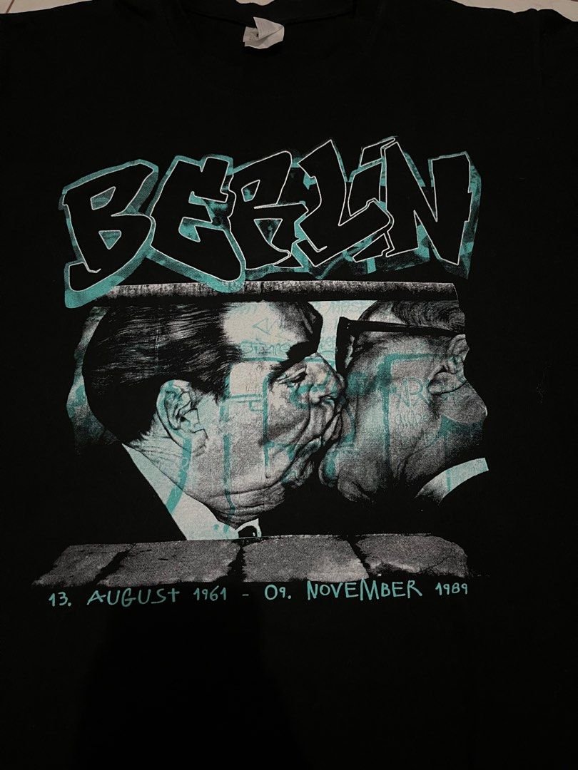 Porn tees, porntee, porn tee, Fesyen Pria, Pakaian , Atasan di Carousell