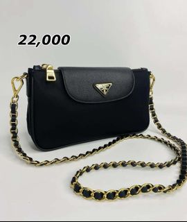 (Category: ) located in . Submitted by graciasluxurybag (Listing ID 1322781966, Image 1). Description: .