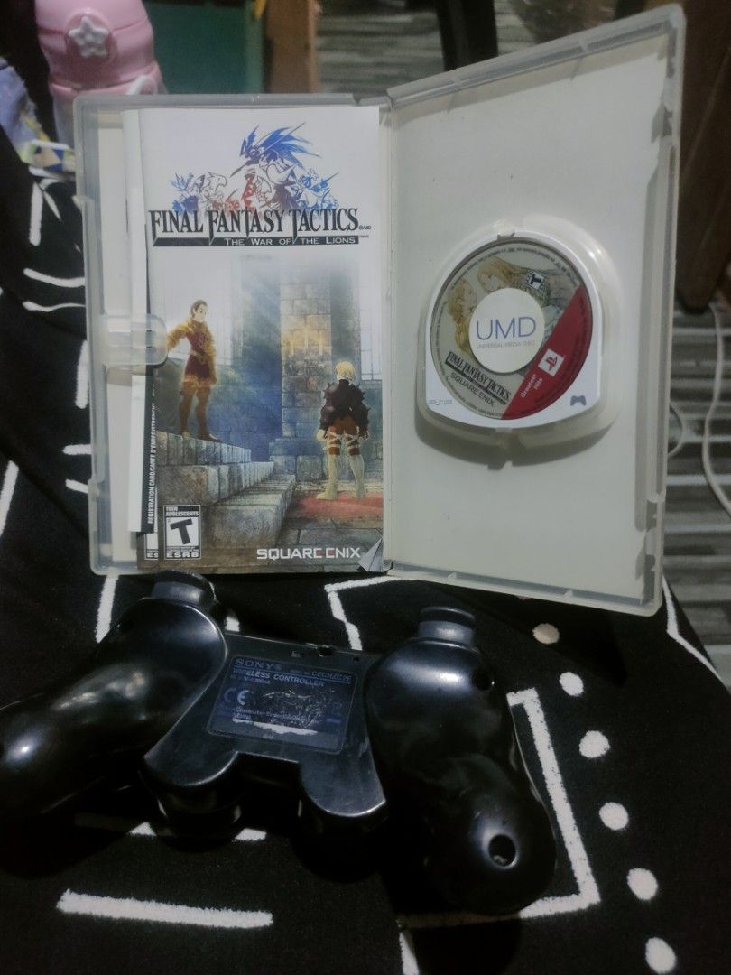 psp cd and controlers set (Category: Controllers) located in Pasig City. Submitted by laruannijearly (Listing ID 1322833218, Image 3). Description: selling as lot both untested wala ako nasira na un ps3 ko kaya diko na sya natest un cd naman po is makinis.