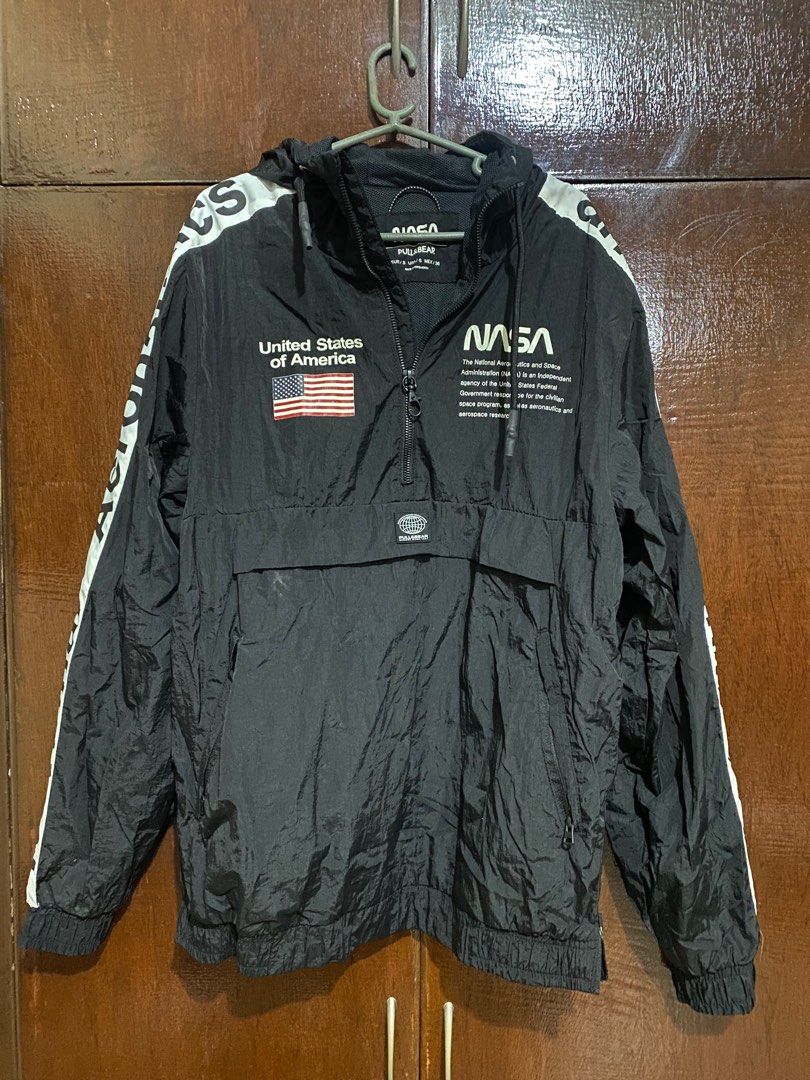 Nasa hoodie pull and bear outlet