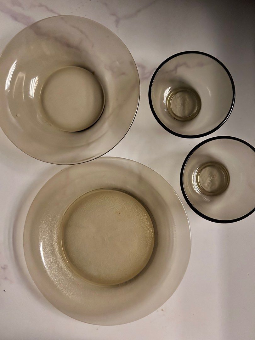 Pyrex Amberware Dinnerware 4pc Set (Category: Dinnerware & Cutlery) located in Angeles City. Submitted by psumbillo (Listing ID 1322899405, Image 3). Description: Pyrex Amber Dinnerware 4pc Set Microwave Safe Freezer Safe Easy Clean Up Top Rack Diswasher Safe .