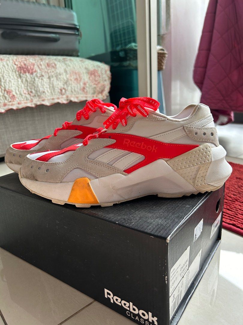 Aztrek double x gigi hadid top
