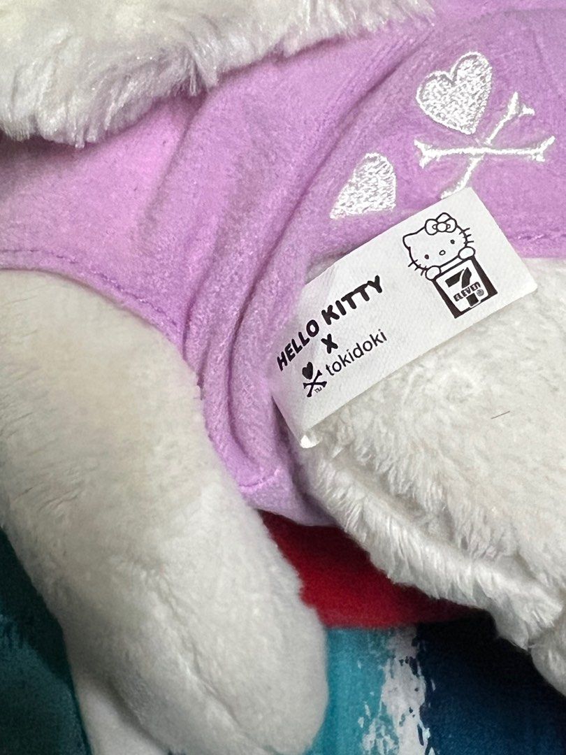 Sanrio Hello Kitty Toki Doki x 7 eleven plush (Category: Plushies & Soft Toys) located in Las Pinas. Submitted by marblestoys (Listing ID 1322851766, Image 3). Description: Payment via bpi / bdo / gcash / paymaya Shipping fee shouldered by buyer Via flash / j&t / Grab / lalamove Crossposted .