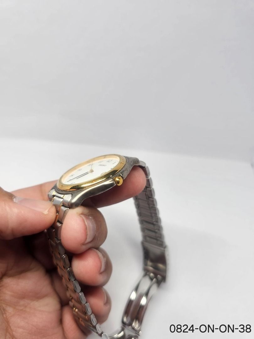 B6093 SEIKO クォーツ メンズ時計 7N32-0150 SEIKO クォーツ 7N32-0100 