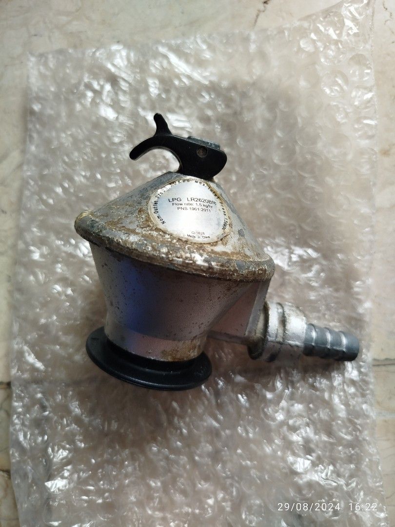 Snap on lpg regulator heavy duty (Category: Cookware & Accessories) located in Quezon City. Submitted by crci12 (Listing ID 1322747589, Image 1). Description: Snap on lpg regulator heavy duty Used In good working condition Actual pictures posted What you see is what you get P100 only last price Meet ups: *Yokohama service center/Simplicity mini stop commonwealth ave., balara, qc. (fronting home depot) *Kindly send us a message for a schedule of m