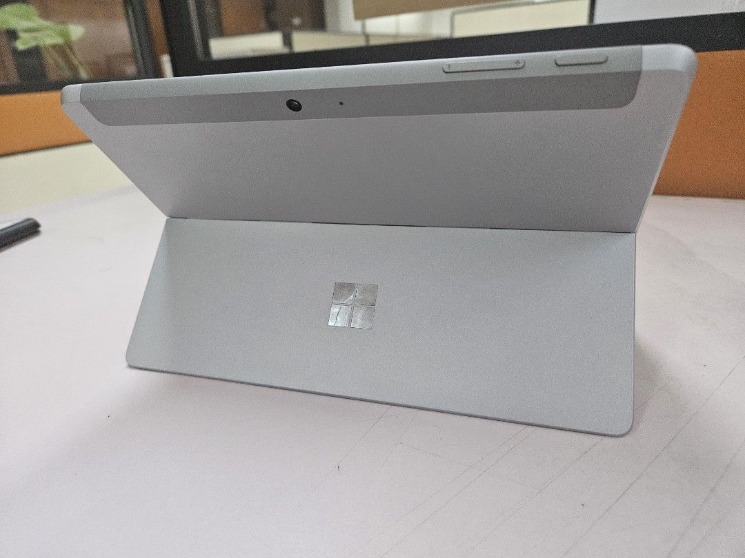 Surface Go 2 M3 with keyboard (Category: Laptops & Notebooks) located in Quezon City. Submitted by jhe.lopez (Listing ID 1322757376, Image 2). Description: Intel Core M3 Full Windows 11 8 GB RAM 128 GB storage With keyboard and case (pen not included).