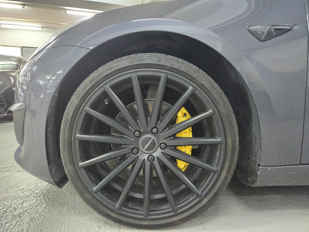 Tesla Model 3 LR Auto62863172163459113