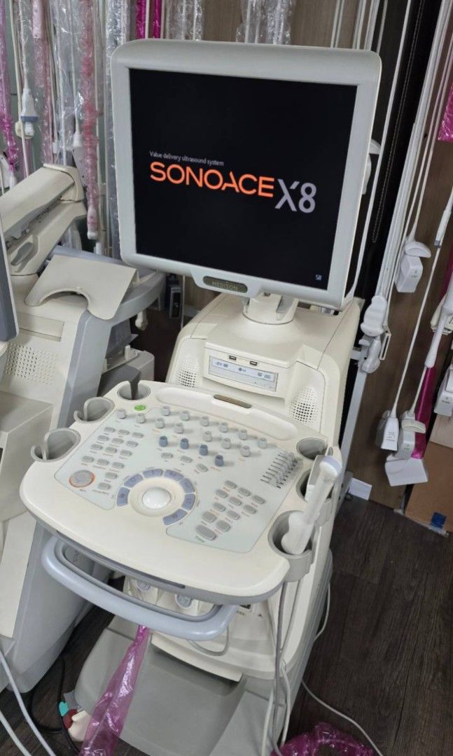 Ultrasound machine Medison X8 3 probes (linear,convex and transv) (Category: Medical Supplies & Tools) located in Angeles City. Submitted by ryainramos (Listing ID 1322848518, Image 1). Description: .