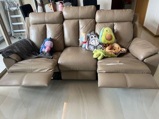 (Category: ) located in . Submitted by mantou_88 (Listing ID 1322753942, Image 1). Description: .