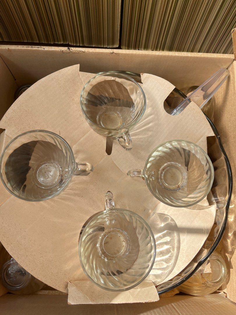 27 pcs Punch bowl set (Category: Dinnerware & Cutlery) located in Manila. Submitted by cherrific_deals (Listing ID 1322979151, Image 2). Description: Decluttering Never been used For pick up at Sta. Cruz, Manila.