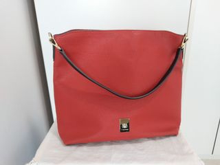 （分類：）位於 。 由 carryah 提交（商品編號 1322948629，圖片 1）。簡介： 。