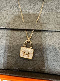 （分類：）位於 。 由 ccluxurywithhm 提交（商品編號 1323075823，圖片 1）。簡介： 。
