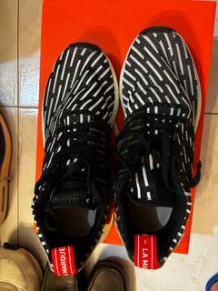 Nmd r2 pk japan singapore store