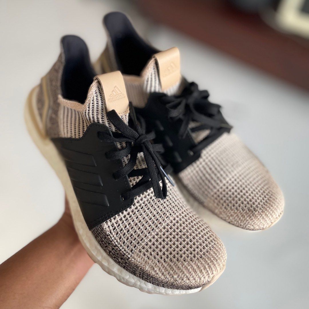 adidas gazelle silver green womens Adidas Ultraboost 19 Linen Core Black main image 0