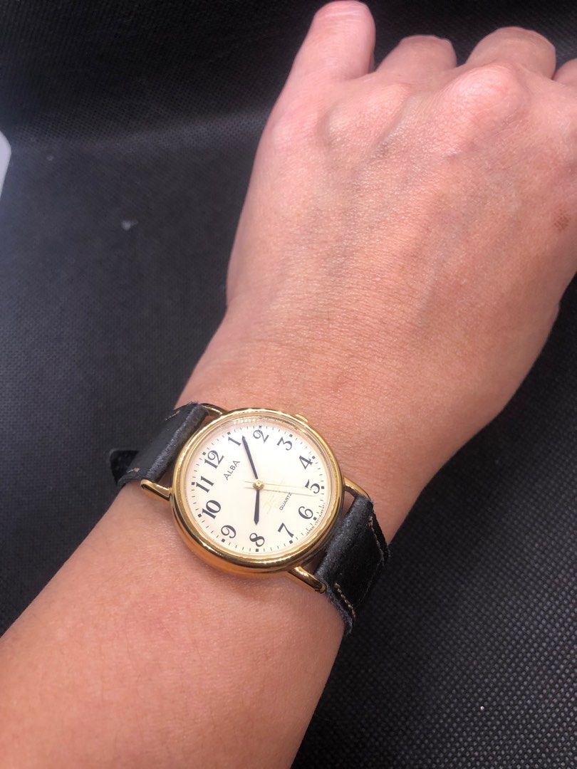 Toshiba quartz watch price new arrivals