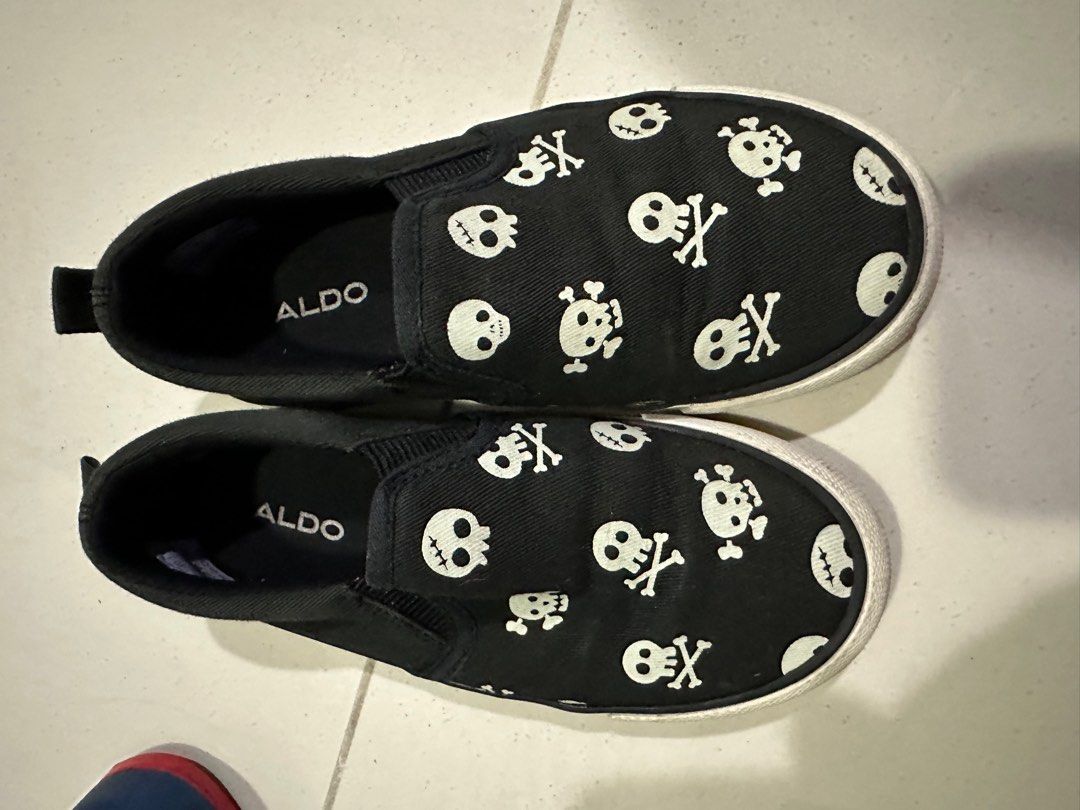 Aldo infant shoes store