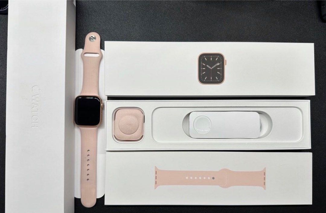 Apple Watch Series What Comes In The Box Unboxing Apple Watch