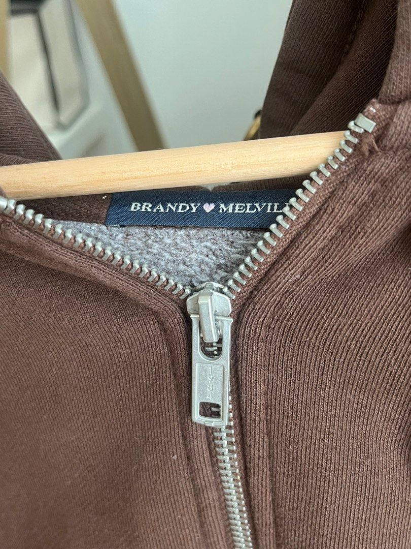 brandy melville zip up hoodie Women s Fashion Coats Jackets and Outerwear on Carousell