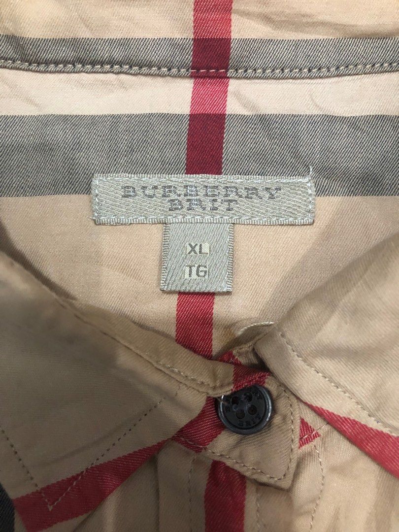 Burberry Brit Plaid Polo (Category: Longsleeves) located in San Mateo. Submitted by ry.z33 (Listing ID 1323073927, Image 2). Description: Width: 20 Length: 27 with stain, remove with proper wash..
