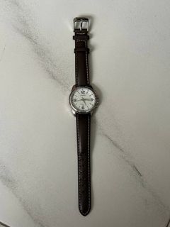 (Category: ) located in . Submitted by shopwithjay (Listing ID 1323061732, Image 1). Description: .