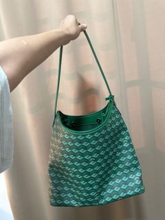 (Category: ) located in . Submitted by nf.preloved (Listing ID 1322909938, Image 1). Description: .