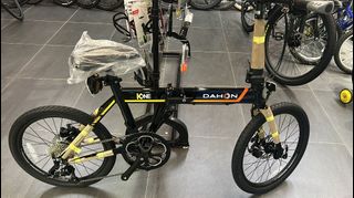 （分類：）位於 。 由 beverlycycle92089935 提交（商品編號 1322933076，圖片 1）。簡介： 。