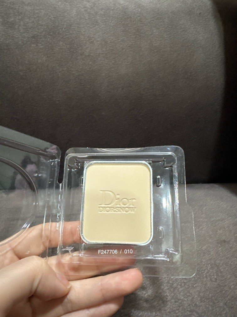 Dior snow foundation powder 010 Beauty Personal Care Face Makeup on Carousell