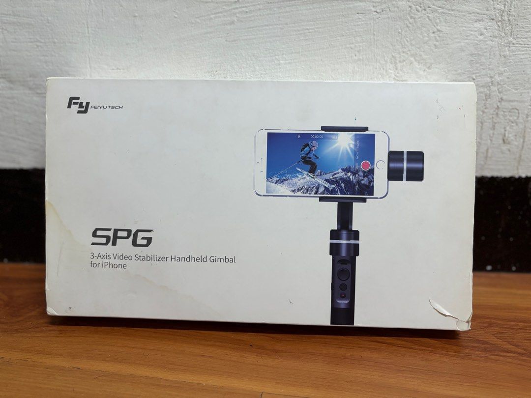 Feiyutech Gimbal stabilizer.. (Category: Gimbals & Stabilizers ) located in Pateros City. Submitted by rdrd23 (Listing ID 1323043421, Image 1). Description: FEIYUTECH 3- Axis Video Stabilizer Handheld Gimbal for iPhone Isang beses lang po nagamit, Good condition po ito For go pro po.