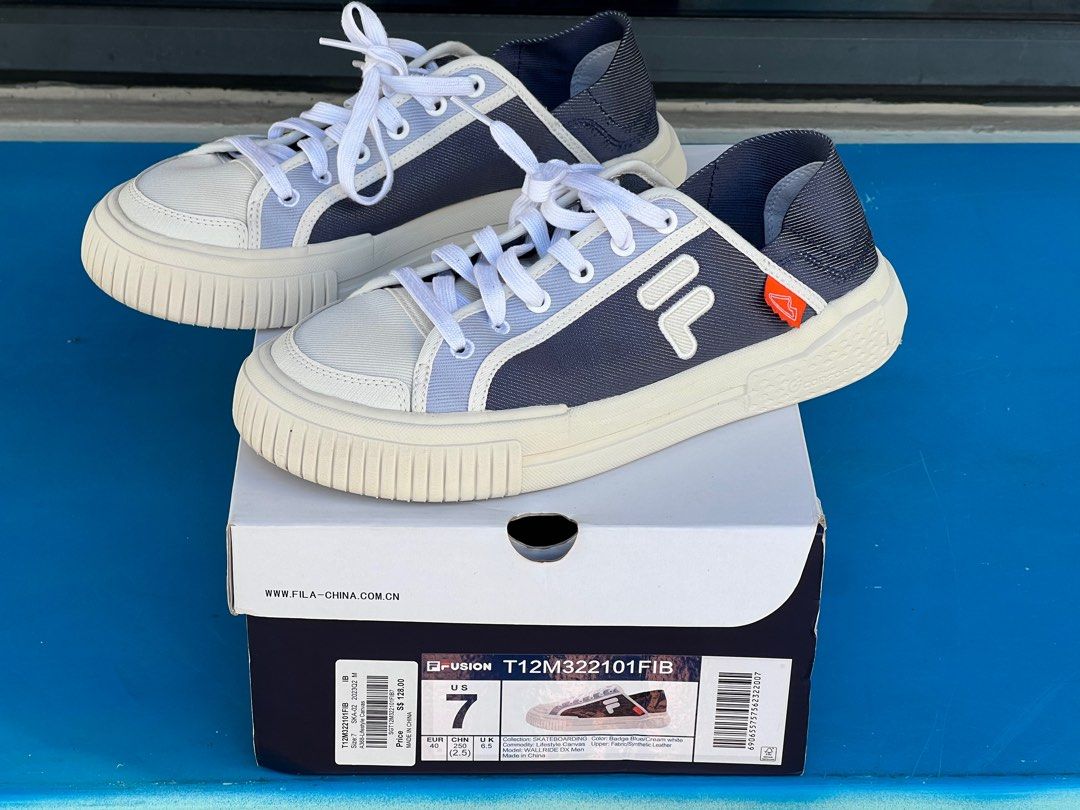 Fila Preloved Fila Fusion Wallride DX Men Fusion Skateboarding Lifestyle Canvas Shoes Fabric Synthetic Leather Colour Badge Blue Cream