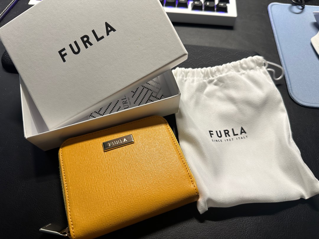 FURLA CLASSIC S ZIP ARROUND