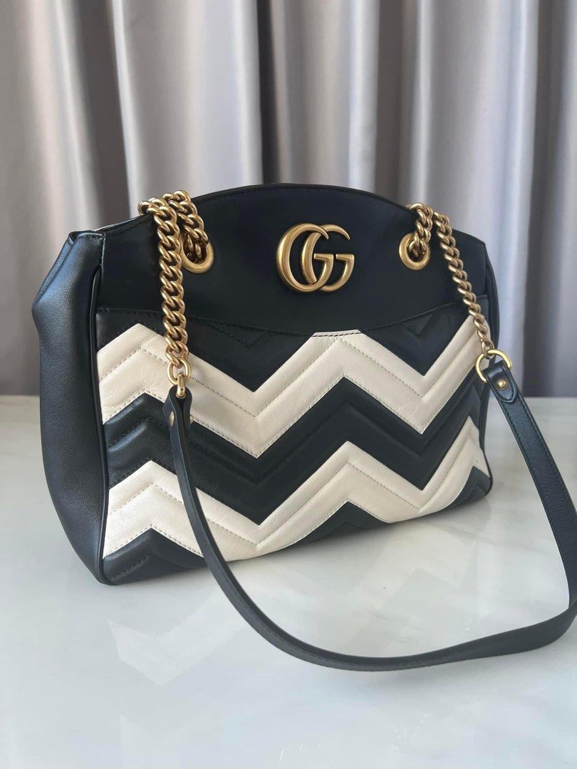 Gucci marmont chevron black and white hotsell