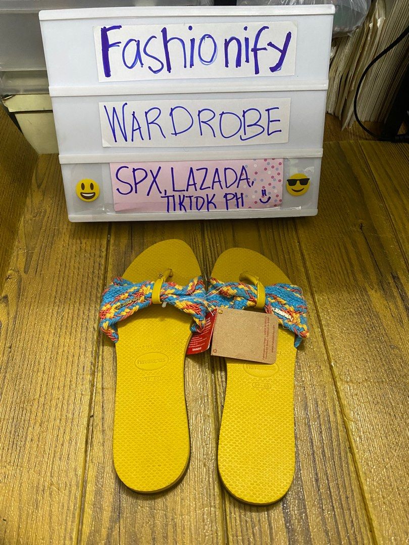 Havaianas beach sandals