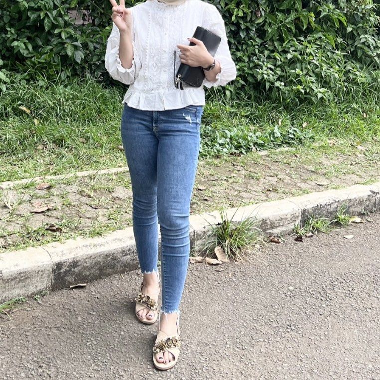 Embrace high ankle jeans h&m sale
