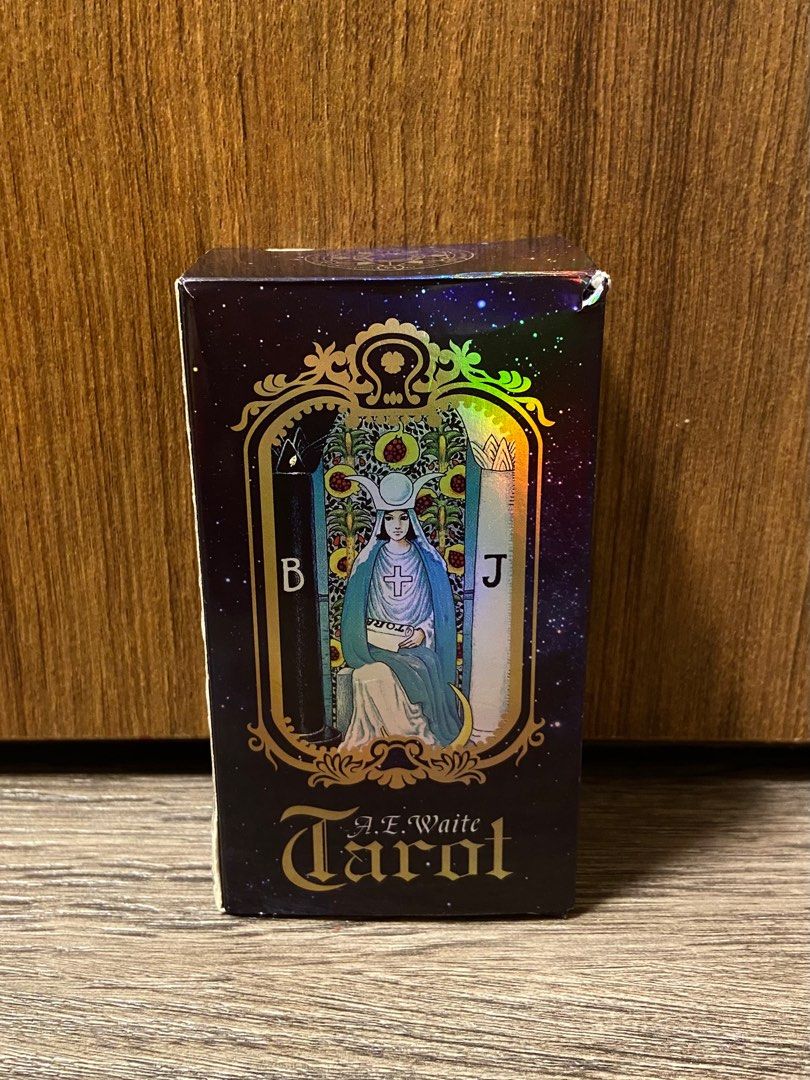 Holographic Rider Waite Smith Tarot deck, Hobbies & Toys, Toys & Games on  Carousell