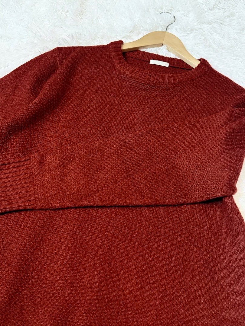 knitwear basic (Category: Longsleeves) located in Kuala Lumpur. Submitted by addicted.shopping (Listing ID 1323004416, Image 2). Description: pit19 l24.
