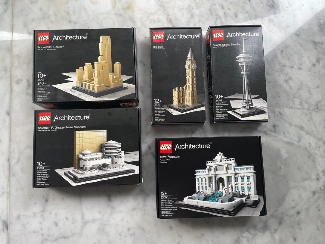 Lego 21007 on sale