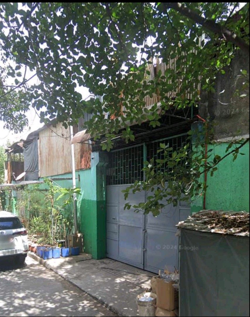 Malabon Commercial Lot (Category: Commercial) located in Navotas City. Submitted by a2crealty (Listing ID 1322983010, Image 2). Description: Malabon Commercial Lot with wide frontage Lot Area 480 sqm Priced at P22 M Net ( slightly negotiable ) For Inquiries Pls call 09175862288.